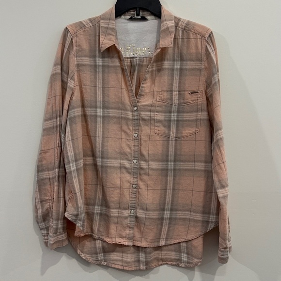 Calvin Klein Tops - Calvin Klein Pink Flannel / Woman’s XL